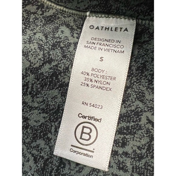 Athleta Lot of 2 Women’s 7/8 Tights Salutation Pocket & Ultimate Camo Size Small - Picture 7 of 11